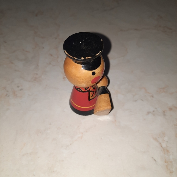Vintage Musician Figurine Miniature Wood Trinket - Picture 7 of 9